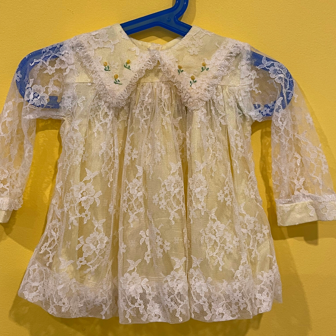 yellow lace dress 9M