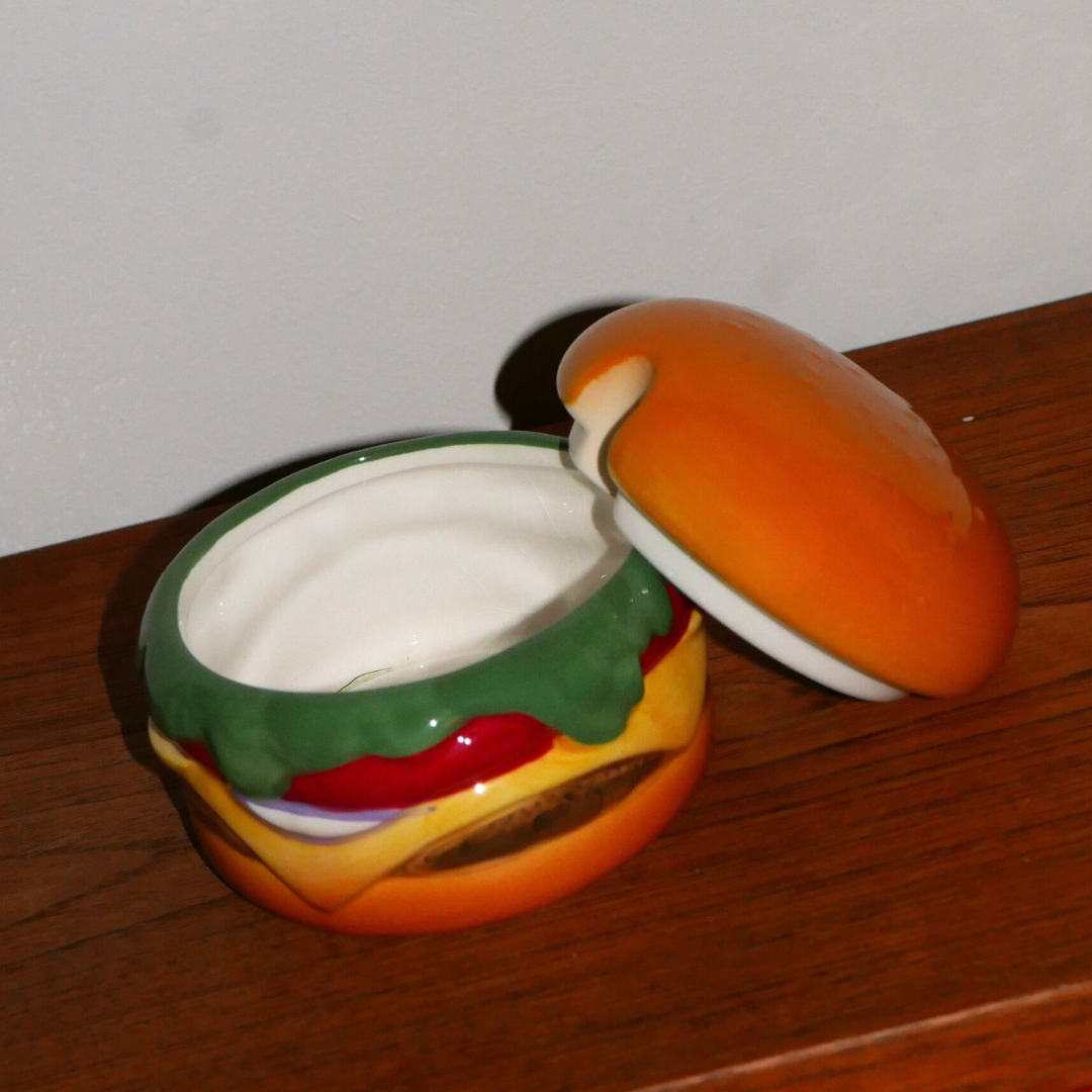 hamburger stasher