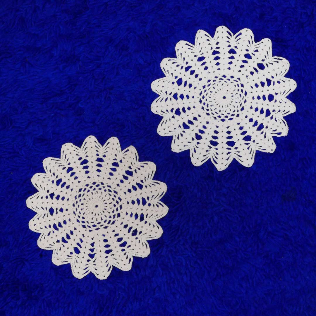 2x crochet doily