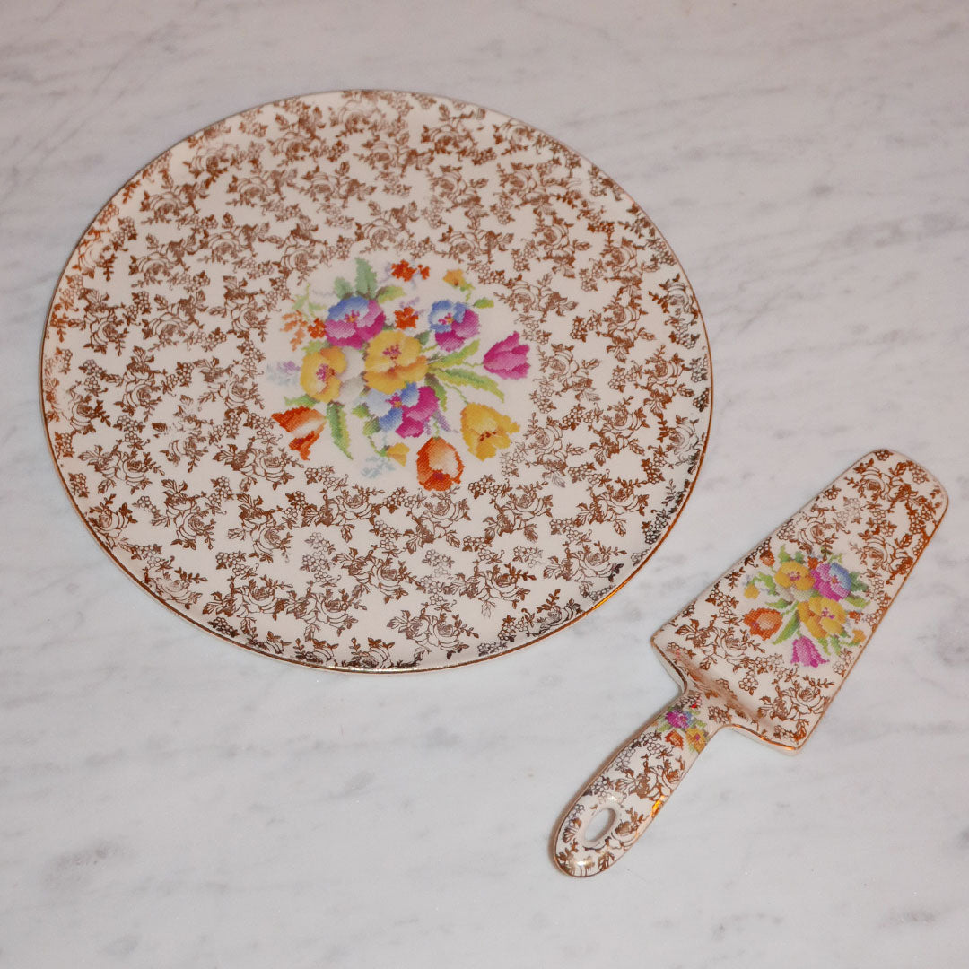 h&k tunstall platter in a “old english sampler” pattern black dot shops