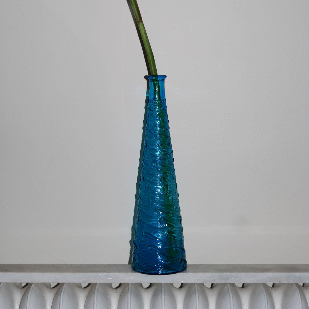 art glass vase