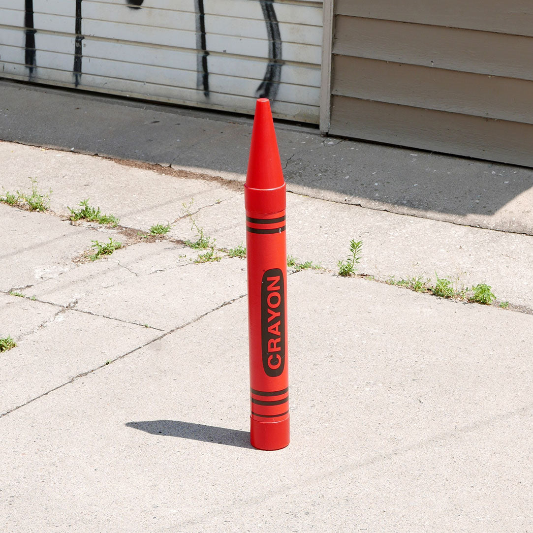 red display crayon