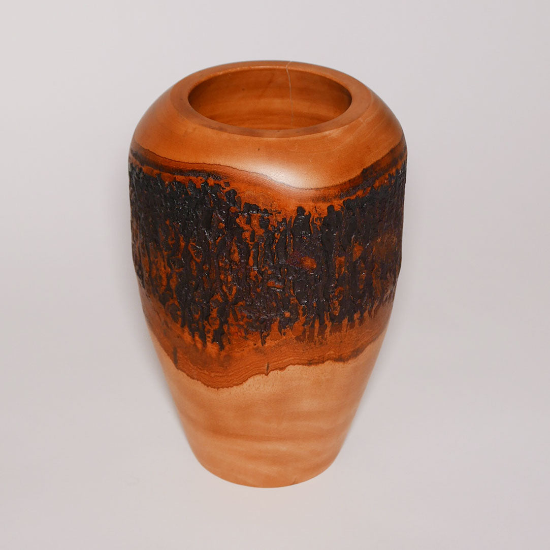 wood bark vase : large w circle opening