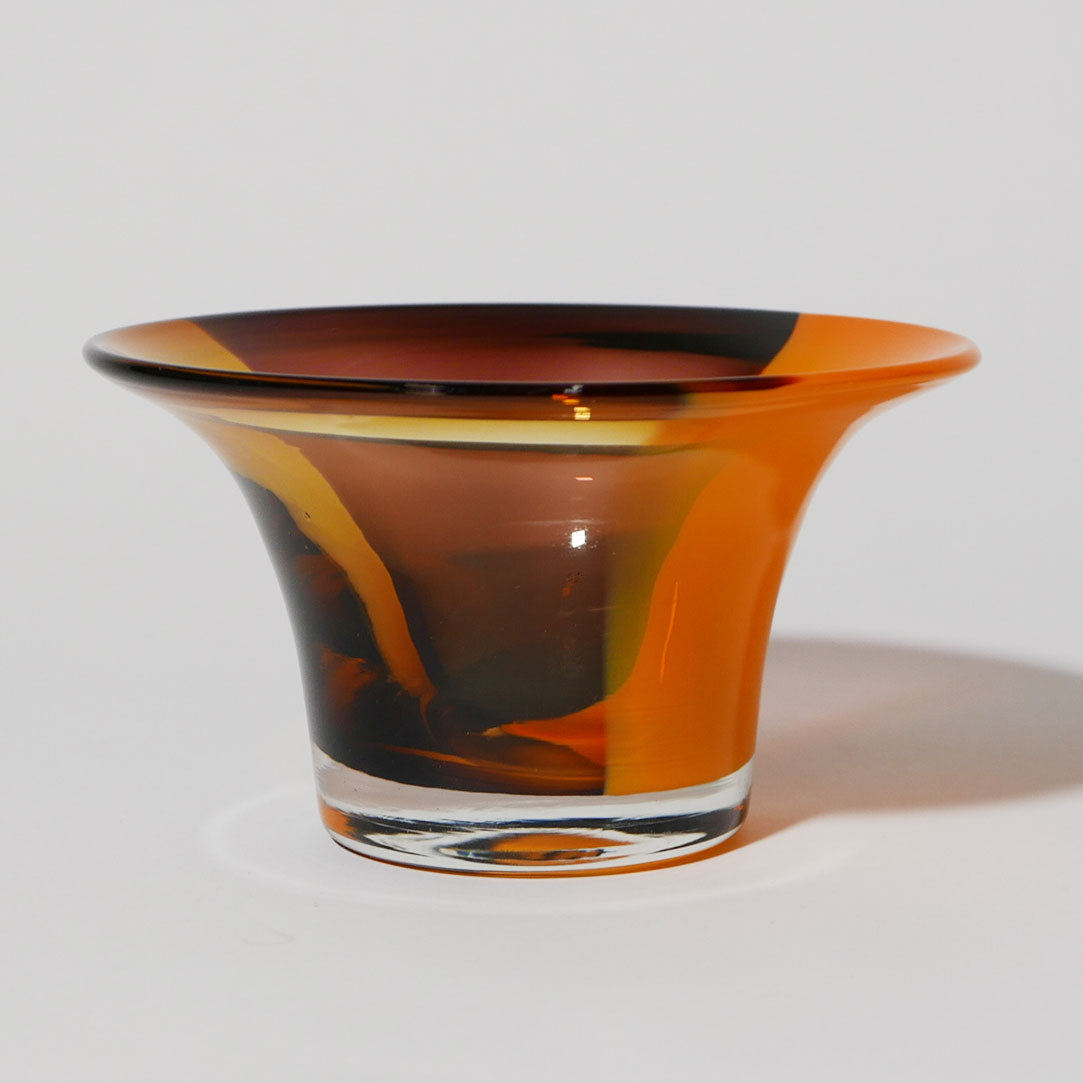 decorative tri-coloured bowl