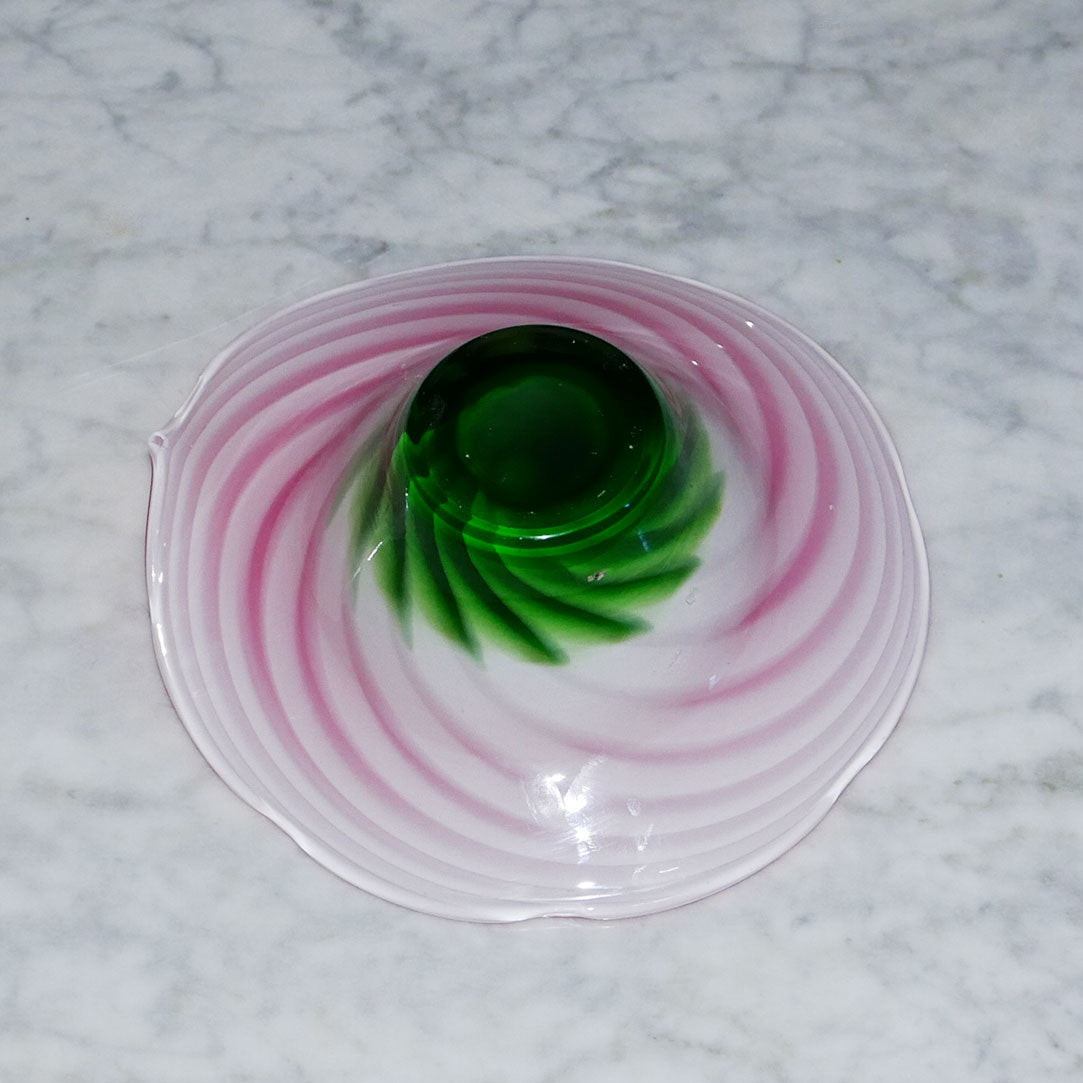 red pedal bowl
