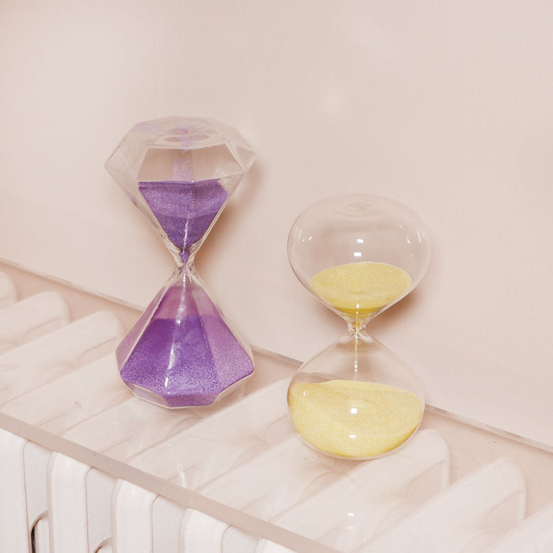 violet hourglass