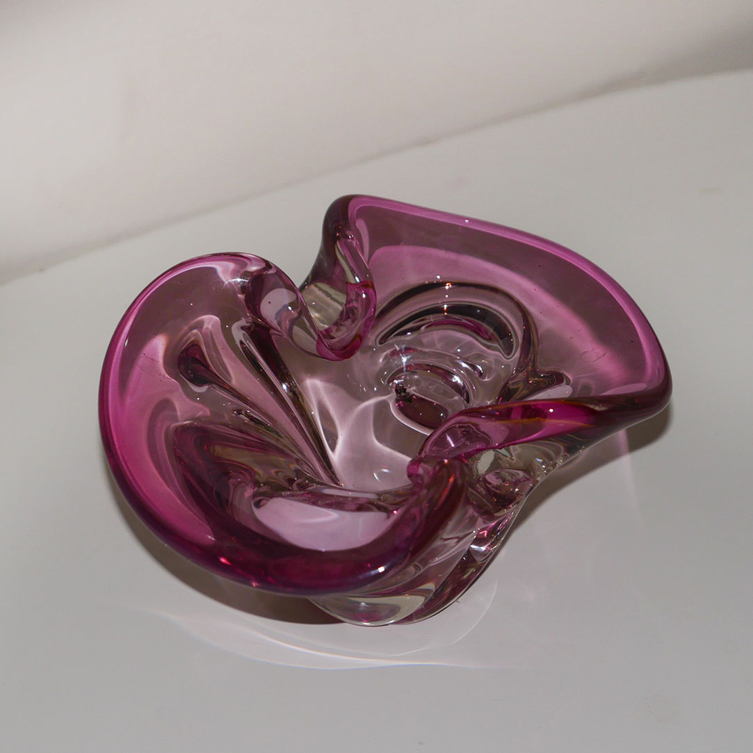 sweetheart pink murano art glass catchall