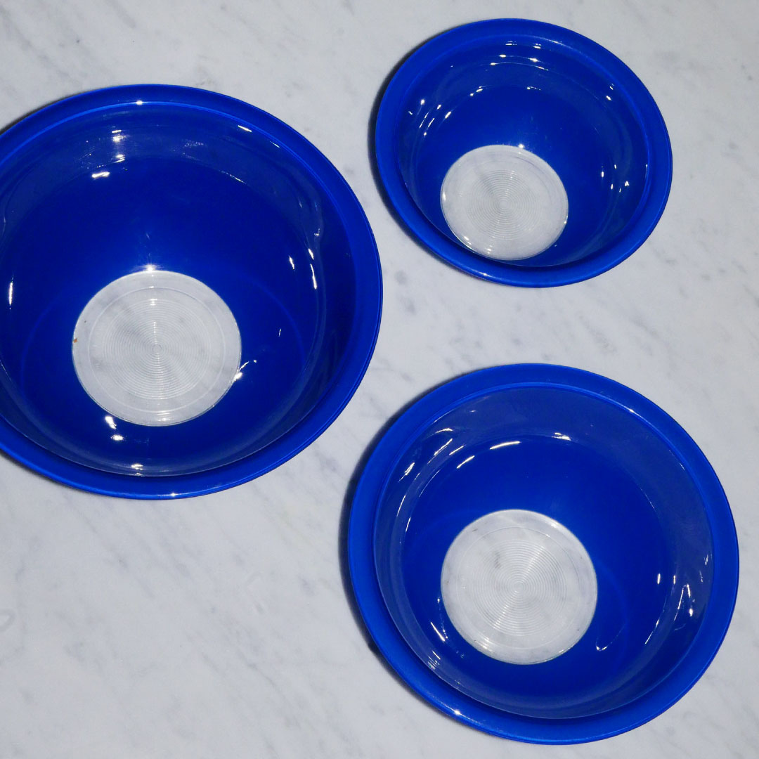pyrex nesting bowls cobalt blue