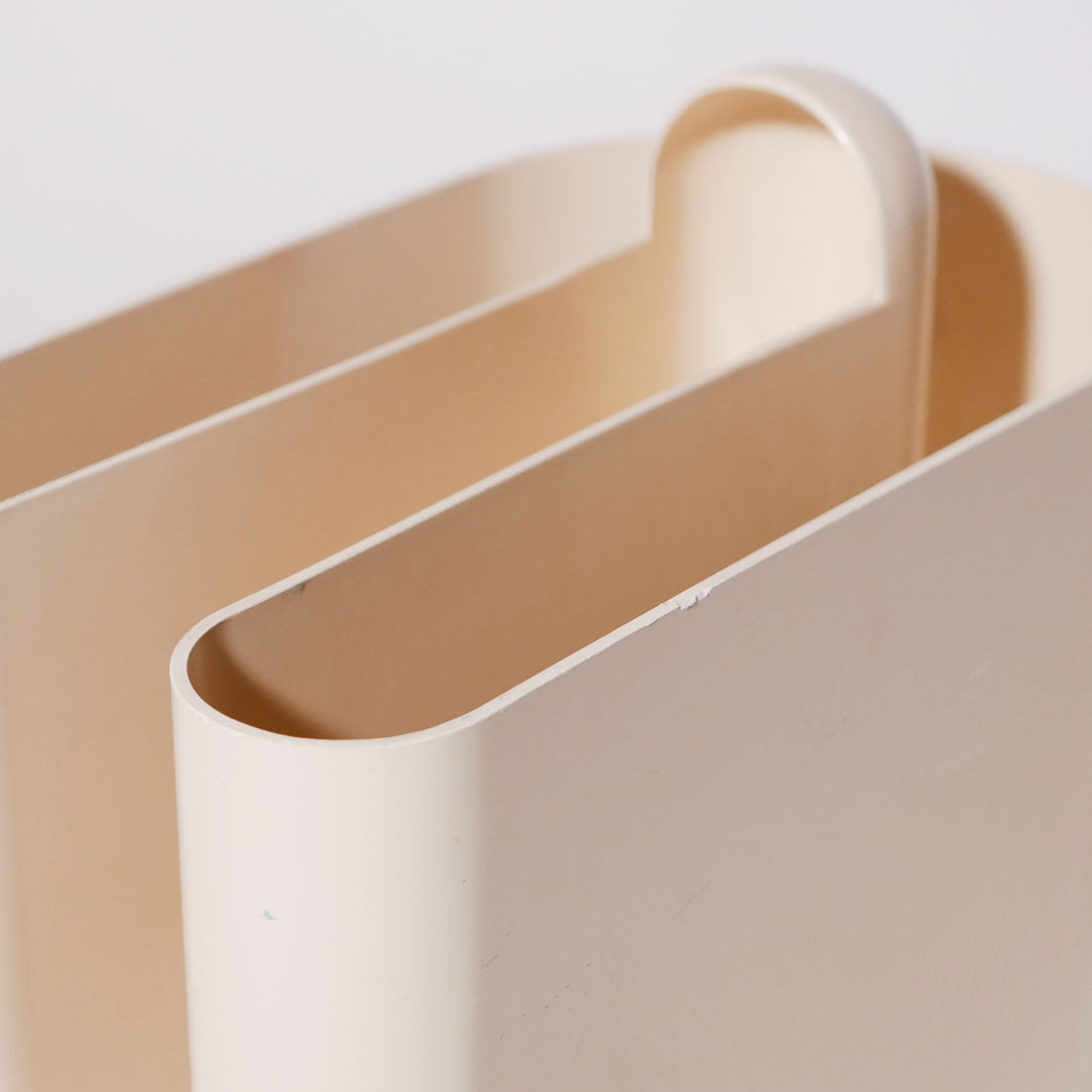 molded plastic u shaped magazine rack