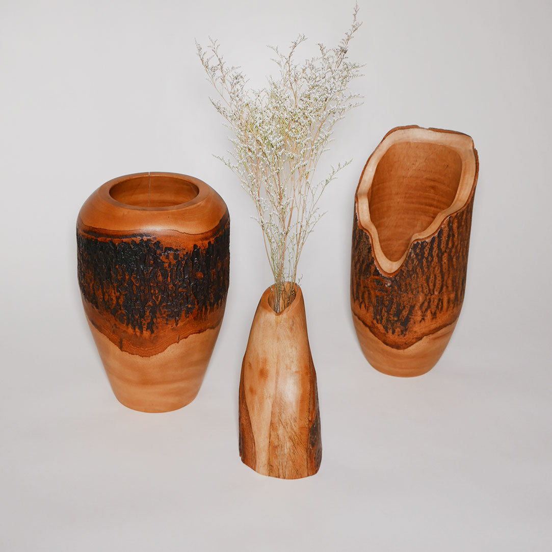 wood bark vase: small w fluted top