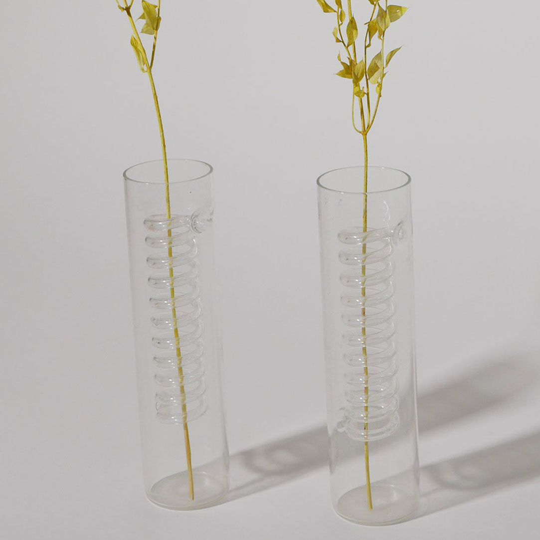 2 x coiled glass vases