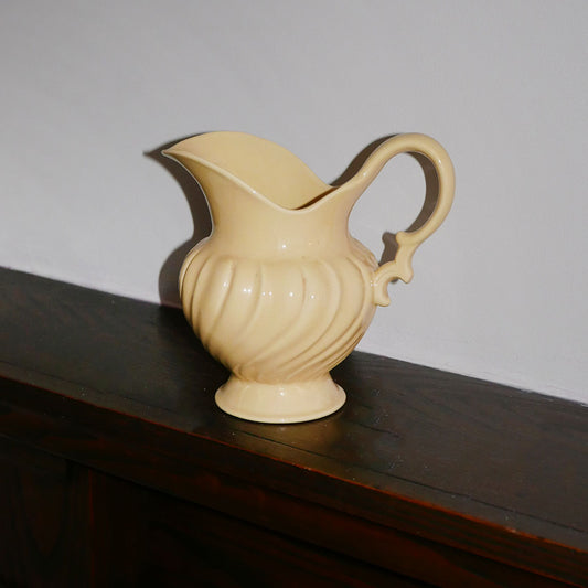 1930s pitcher