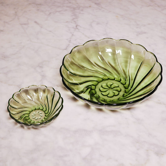 green capri swirl chip and dip set