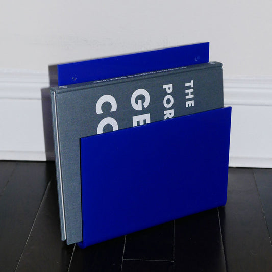 plastic magazine rack