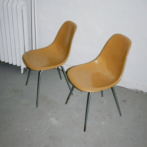 herman miller shell chair