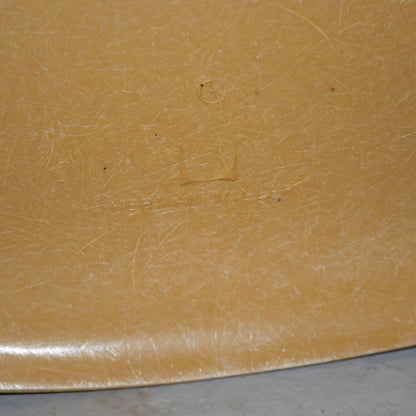 herman miller shell chair