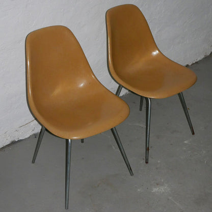 herman miller shell chair