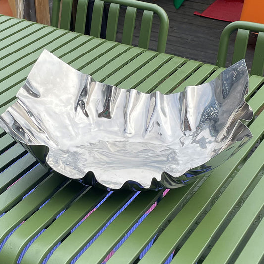 crinkle fruit bowl