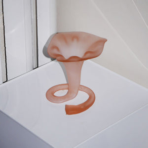 lily shaped glass vase