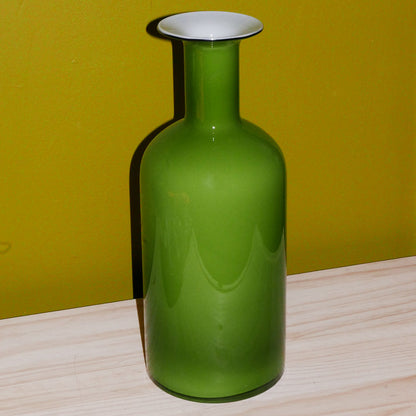 apple green vase