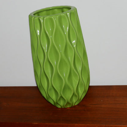 textured glass vase