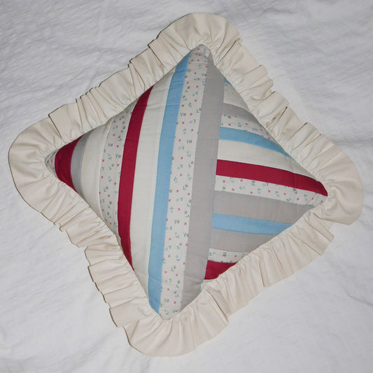 quilted throw pillow M