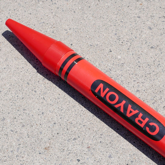 red display crayon