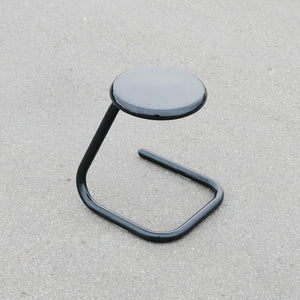 K700 paperclip stool by kinetics