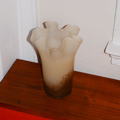 handkerchief vase