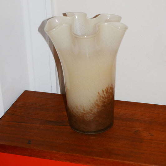handkerchief vase
