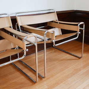 wassily tan leather chair by marcel breuer